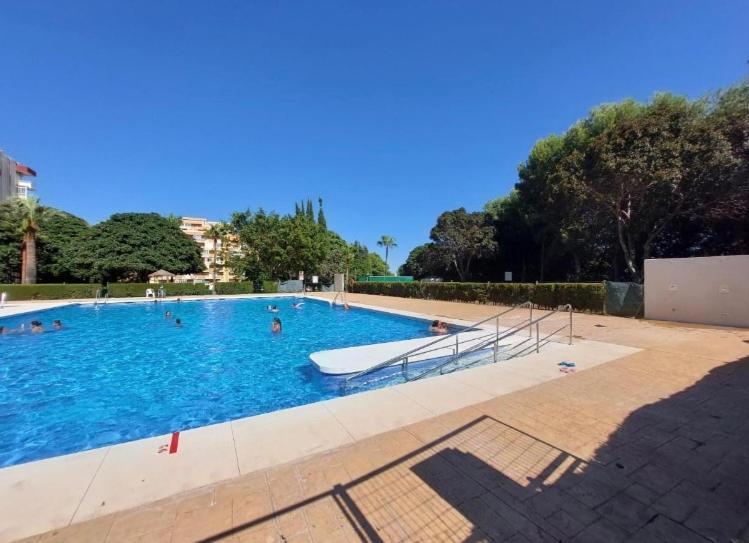 Апартаменты Vista A La Playa, Cerca Del Centro Con Piscina Бенальмадена Экстерьер фото